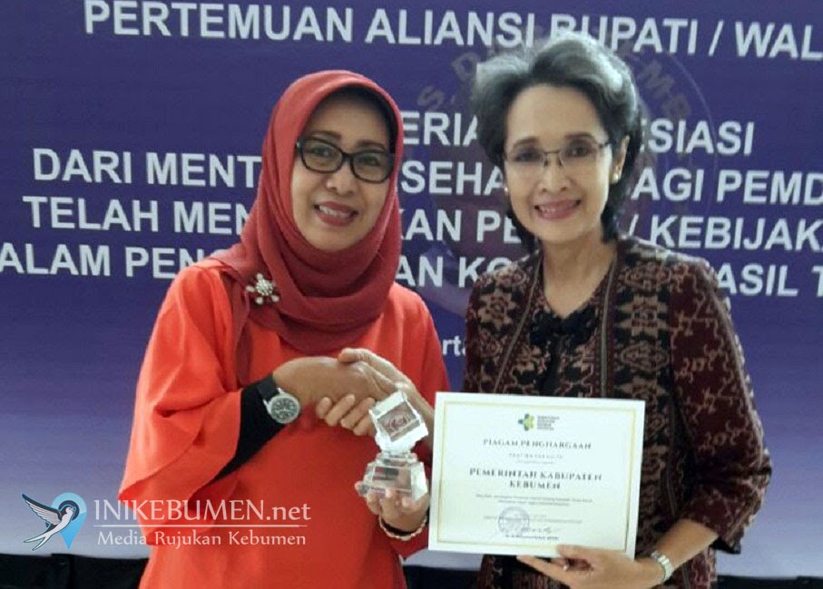 Gara-gara Laranga Merokok,  Pemkab Kebumen Raih Penghargaan Pastika Parahita