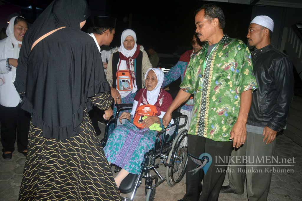 Jamaah Haji Asal Kebumen Kloter 56 Sampai Kebumen Malam ini
