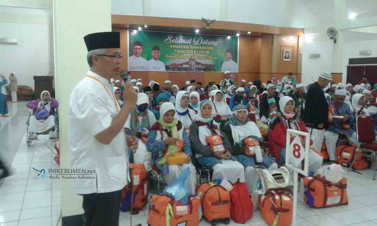Jamaah Haji Kebumen Kloter 11 Terlambat Tiba di Tanah Air