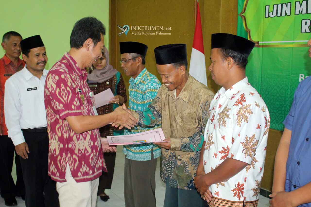 Bupati Kebumen Gratiskan Pengurusan IMB Bagi Rumah Ibadah