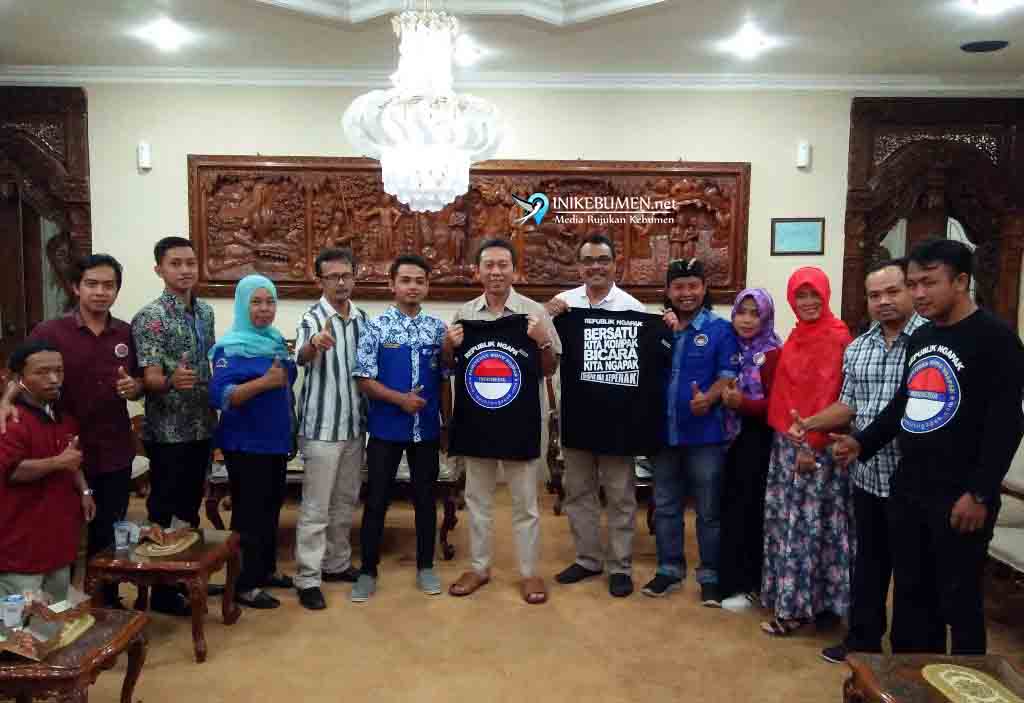 Desa Ginandong Jadi Sasaran Bedah Rumah dan Pengobatan Gratis Paguyuban Wong Ngapak