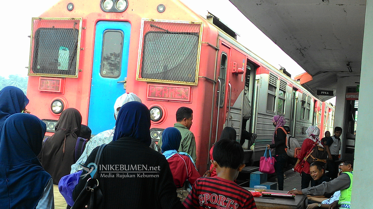 KA Kelas Ekonomi Premium Cilacap-Solo Beroperasi Mulai 26 September 2017