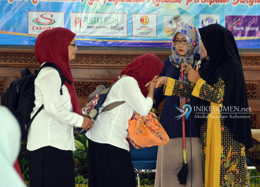 Drama Satu Babak Meriahkan Resepsi HUT GOW Kebumen