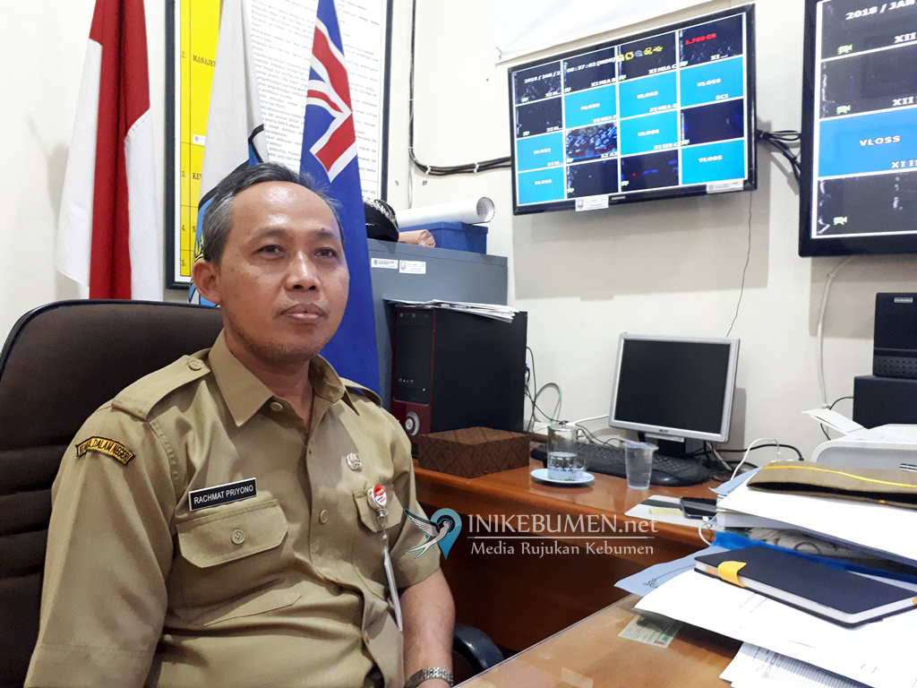 Gali Potensi Lokal, SMAN 1 Kebumen Kirimkan Siswanya ke Desa Terpencil