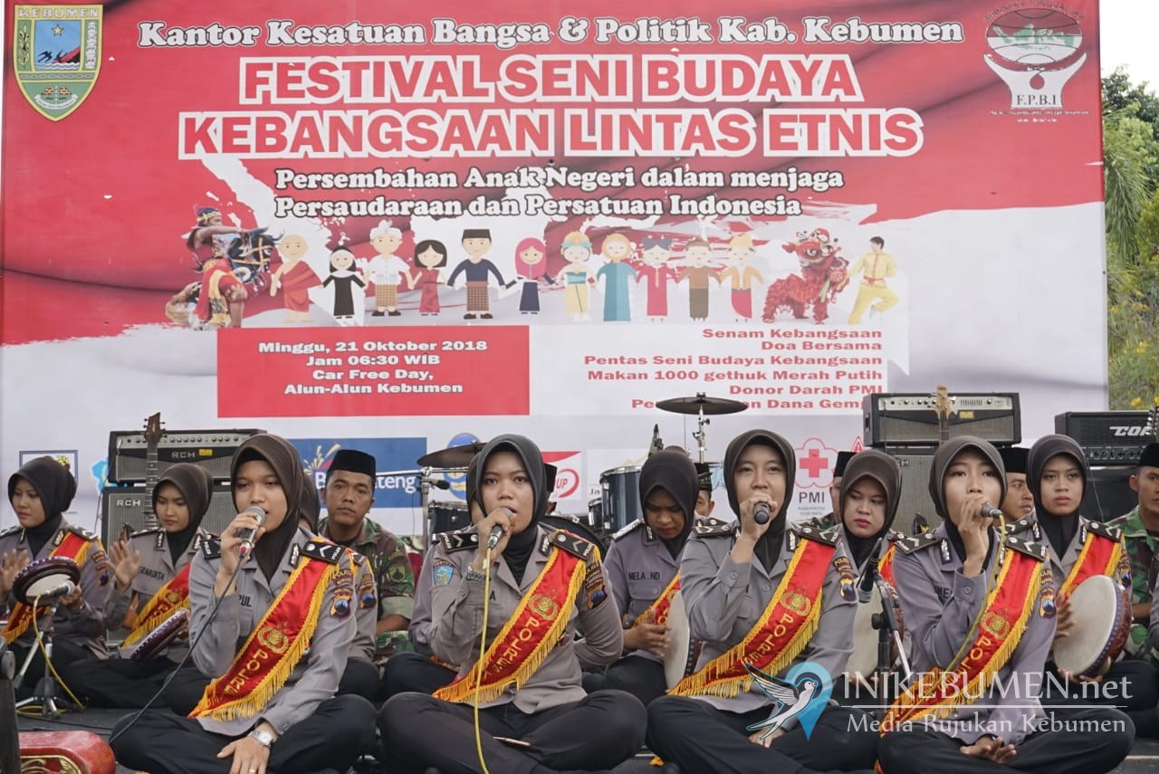 Hadroh Sinergitas Meriahkan Festival Seni Budaya Kebangsaan Lintas Etnis Kebumen