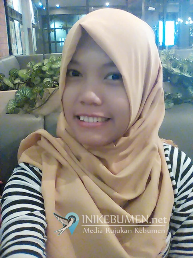 Dini, Merintis Usaha dengan Pengiriman Produk Kebumen ke Luar Daerah