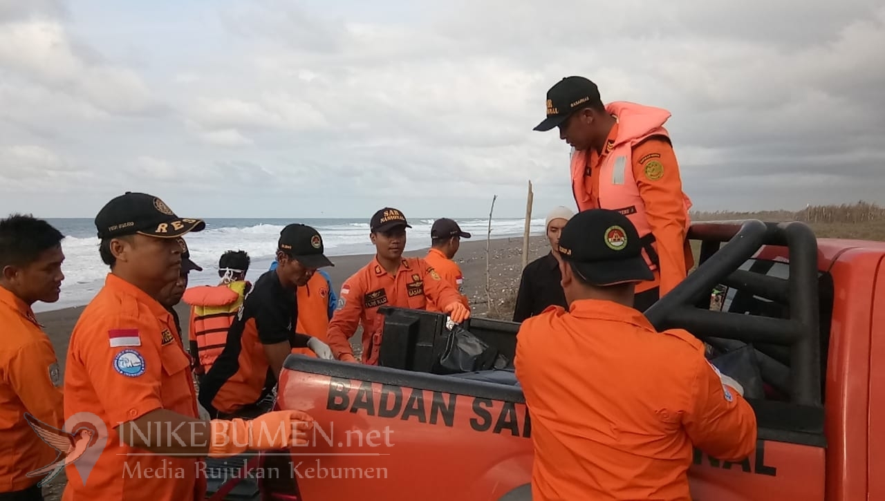 Jenazah Pelajar Pencari Yutuk Ditemukan di Pantai Ayamputih