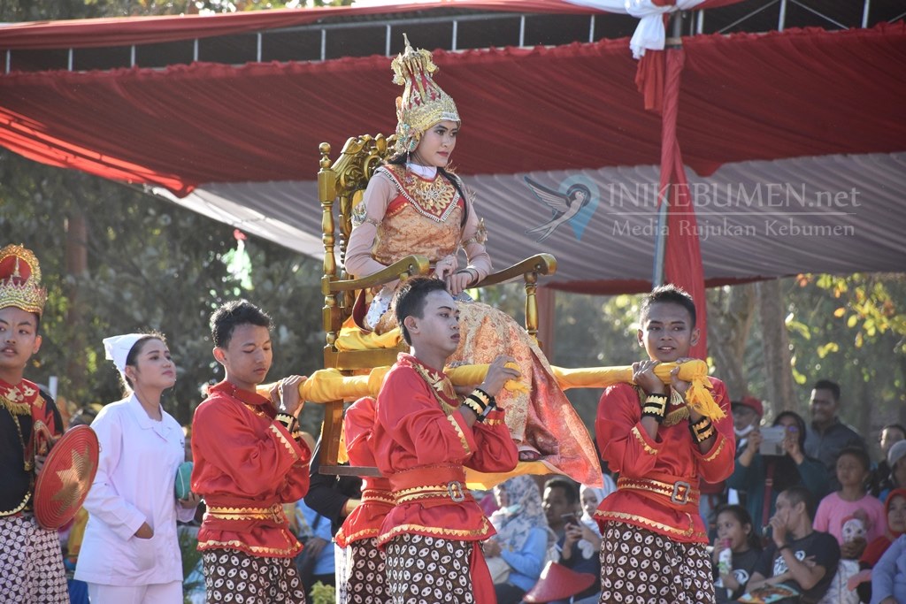 Serenade Kemerdekaan di Alun-alun Kebumen Usung Tema Geopark Karangsambung