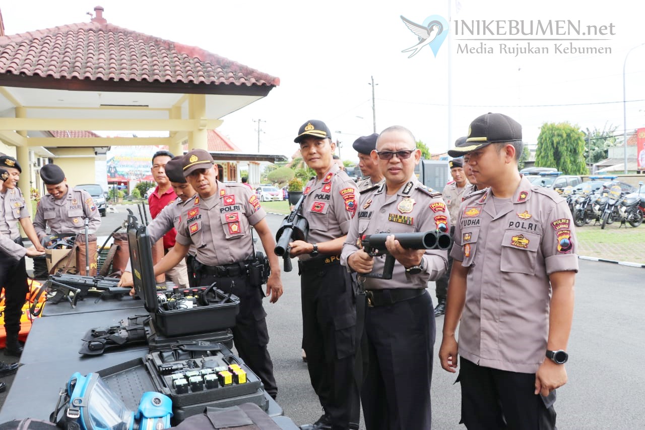 Jelang Nataru, Polres Kebumen Cek Seluruh Kendaraan Dinas