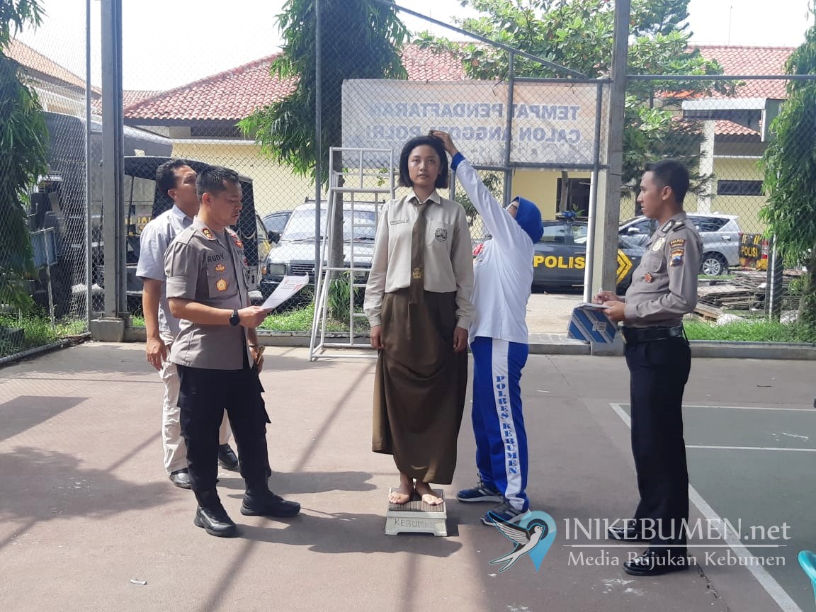 Ingin Lolos Seleksi Masuk Polri? Ini Tips dari Kapolres Kebumen