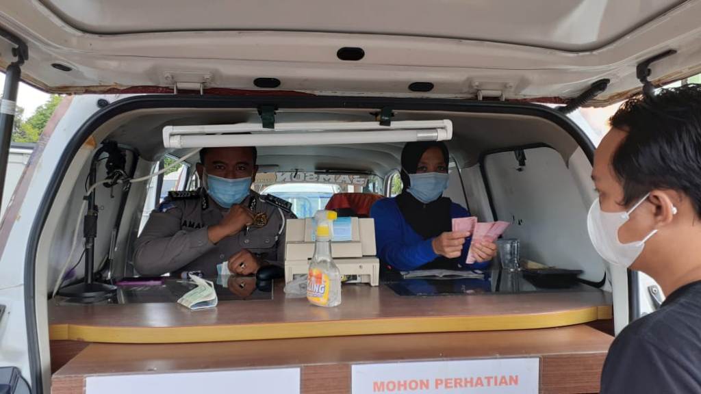 Mobil Samson Sudah Buka Lagi di Alun-alun Kebumen