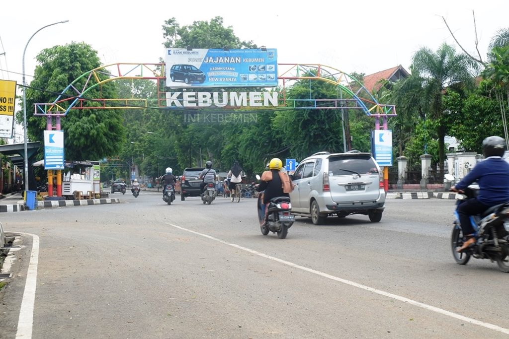 Akhirnya! PPKM Kebumen Turun jadi Level 2, Warga Sudah Boleh Wayangan