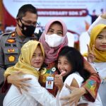 Momen Haru Ristawati Peluk Penyandang Disabilitas di Ultah Sahabat Disabilitas Kebumen
