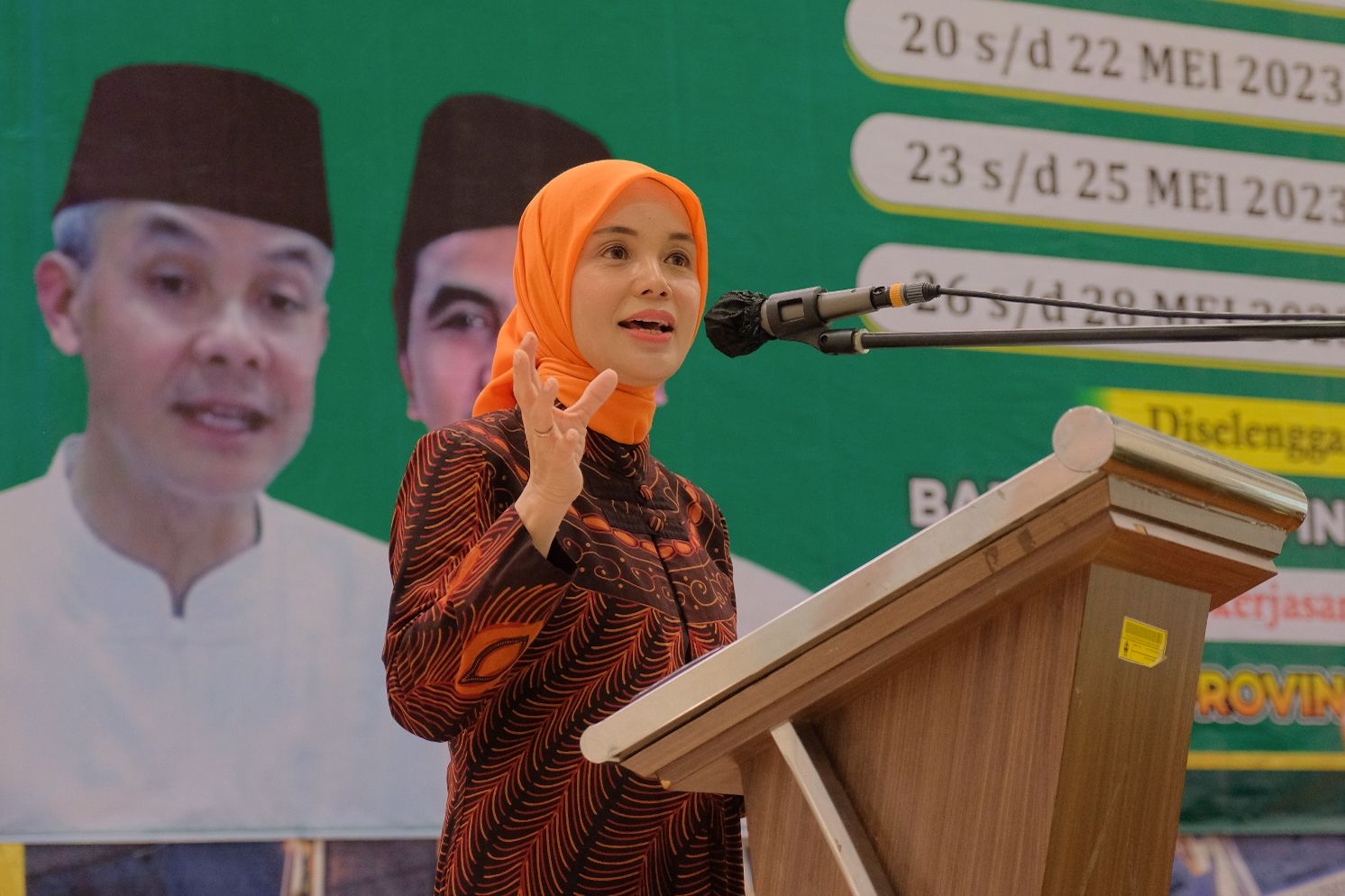Buka Pelatihan Laundry, Atikoh Dorong Usaha Cuci Pakaian yang Bersih dan Suci