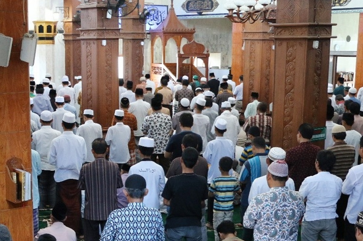 Jadwal Sholat Kebumen dan Sekitarnya Hari Ini Jumat 16 Juni 2023: Jangan Lupa Jumatan!